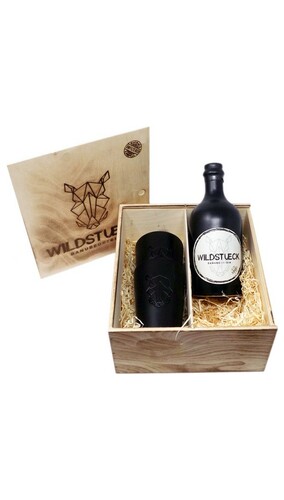 Wildstueck Dry Gin in Holzbox + 2 Tonbecher - 0,5 lt